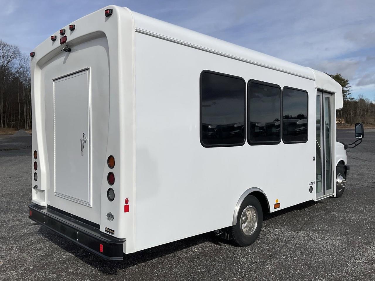 2024 Chevrolet HLE HLE COACH Johnstown NY