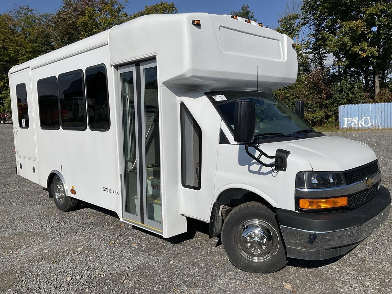 2024 Chevrolet HLE HLE COACH