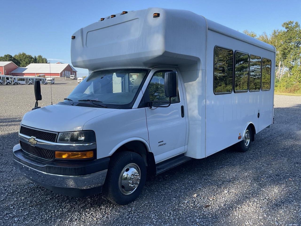 2024 Chevrolet HLE HLE COACH Johnstown NY