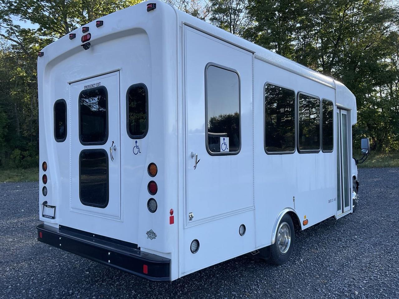2024 Chevrolet HLE HLE COACH Johnstown NY
