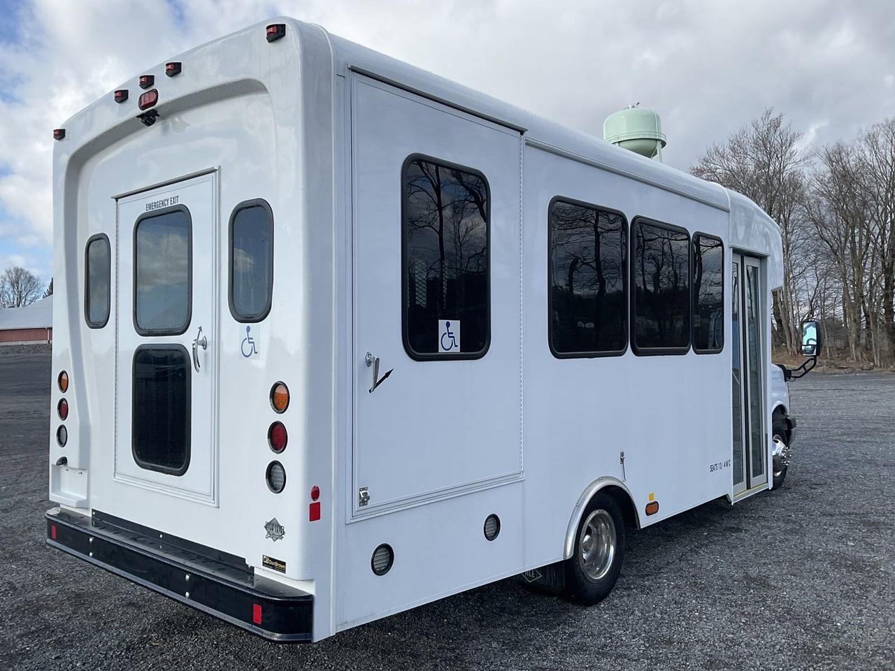 2024 Chevrolet HLE HLE COACH Johnstown NY