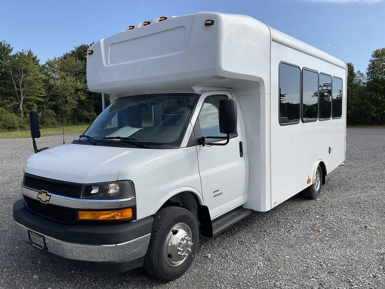 2024 Chevrolet HLE HLE COACH Johnstown NY