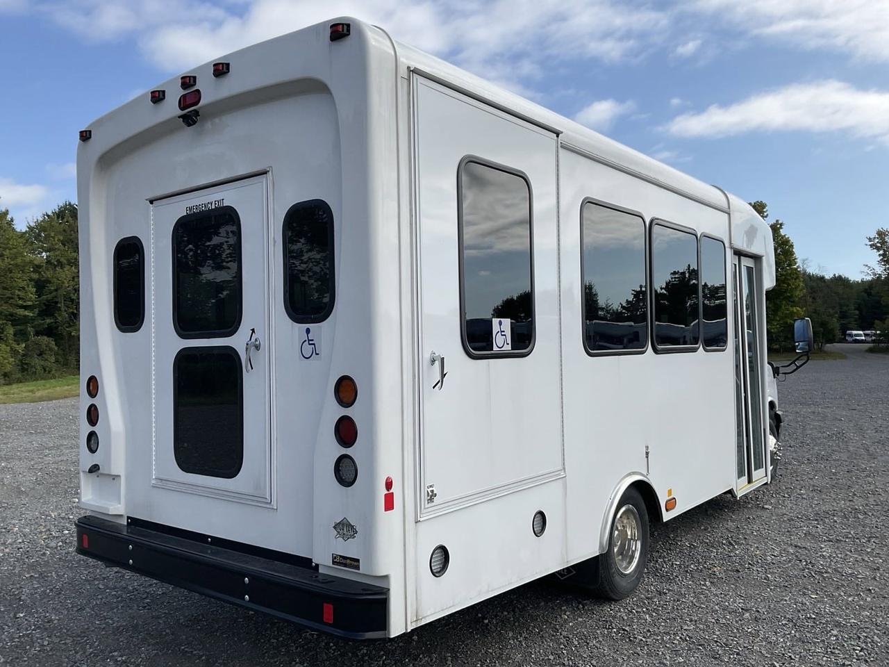 2024 Chevrolet HLE HLE COACH Johnstown NY