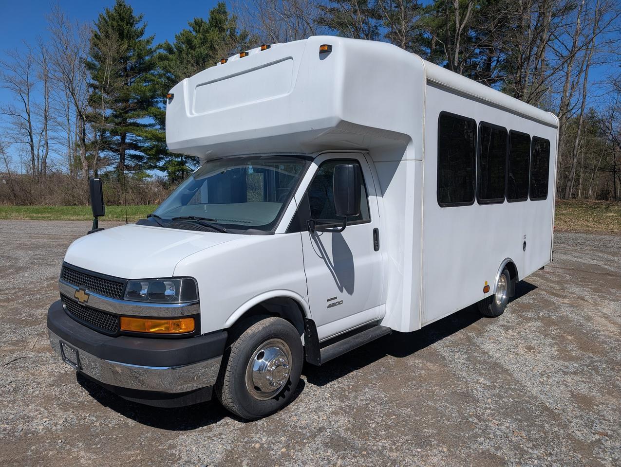 2024 Chevrolet HLE HLE COACH Johnstown NY