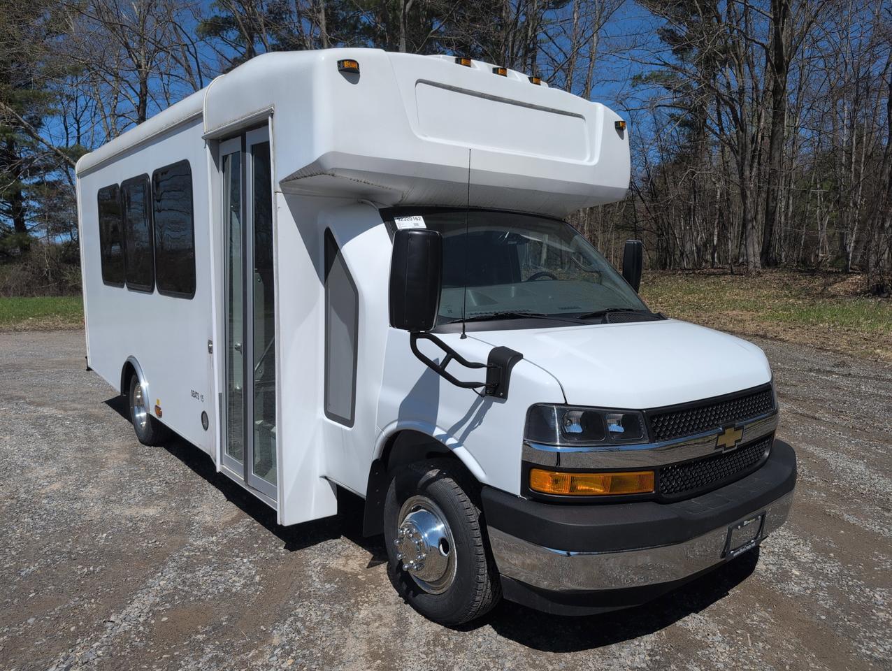 2024 Chevrolet HLE HLE COACH