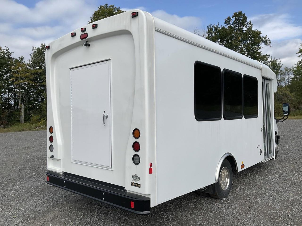 2024 Chevrolet HLE HLE COACH Johnstown NY