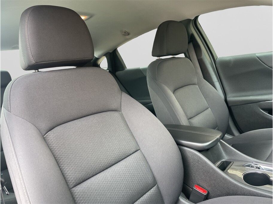 2024 Chevrolet Malibu 1LT Sedan 4D Port Orchard WA