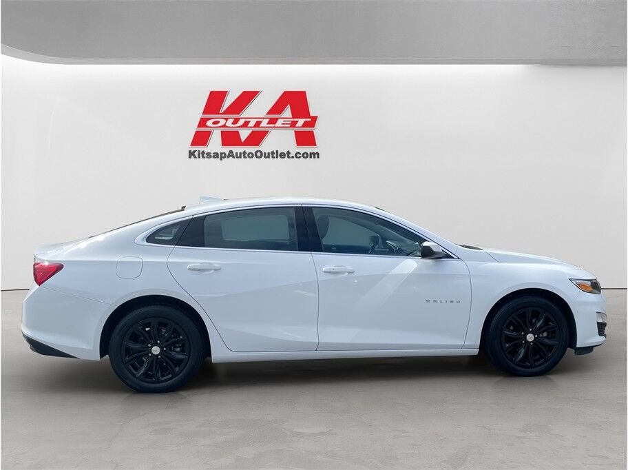 2024 Chevrolet Malibu 1LT Sedan 4D