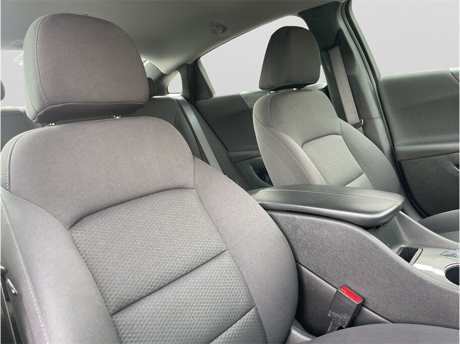2024 Chevrolet Malibu 1LT Sedan 4D Port Orchard WA