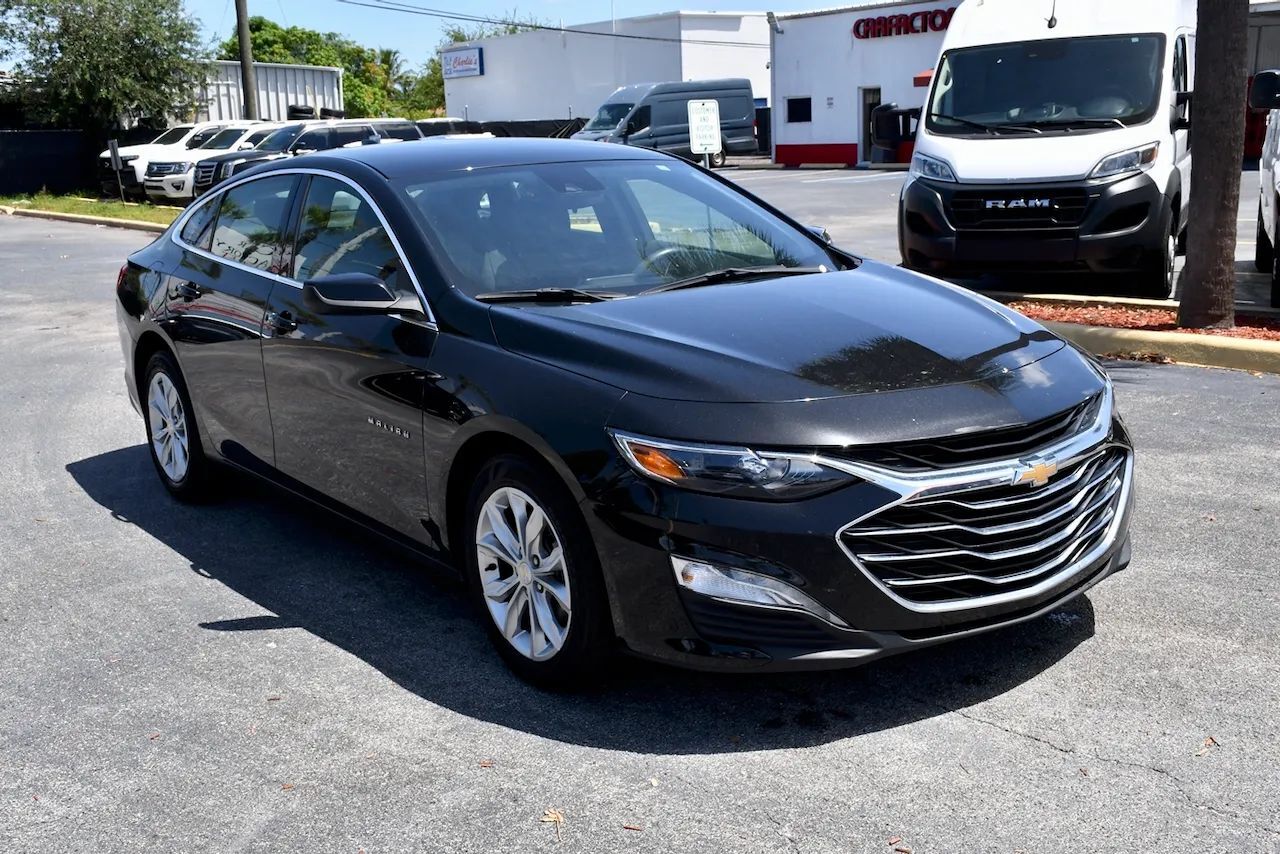 2024 Chevrolet Malibu 1LT Sedan 4D