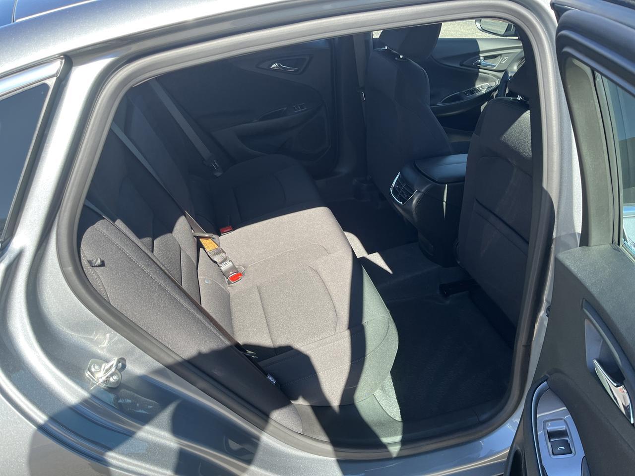 2024 Chevrolet Malibu 1LT w/Sunroof LaneChangeAlert SpareTire HtdSeats RemoteStart 8-WayPwrDrvrSeat Saukville WI