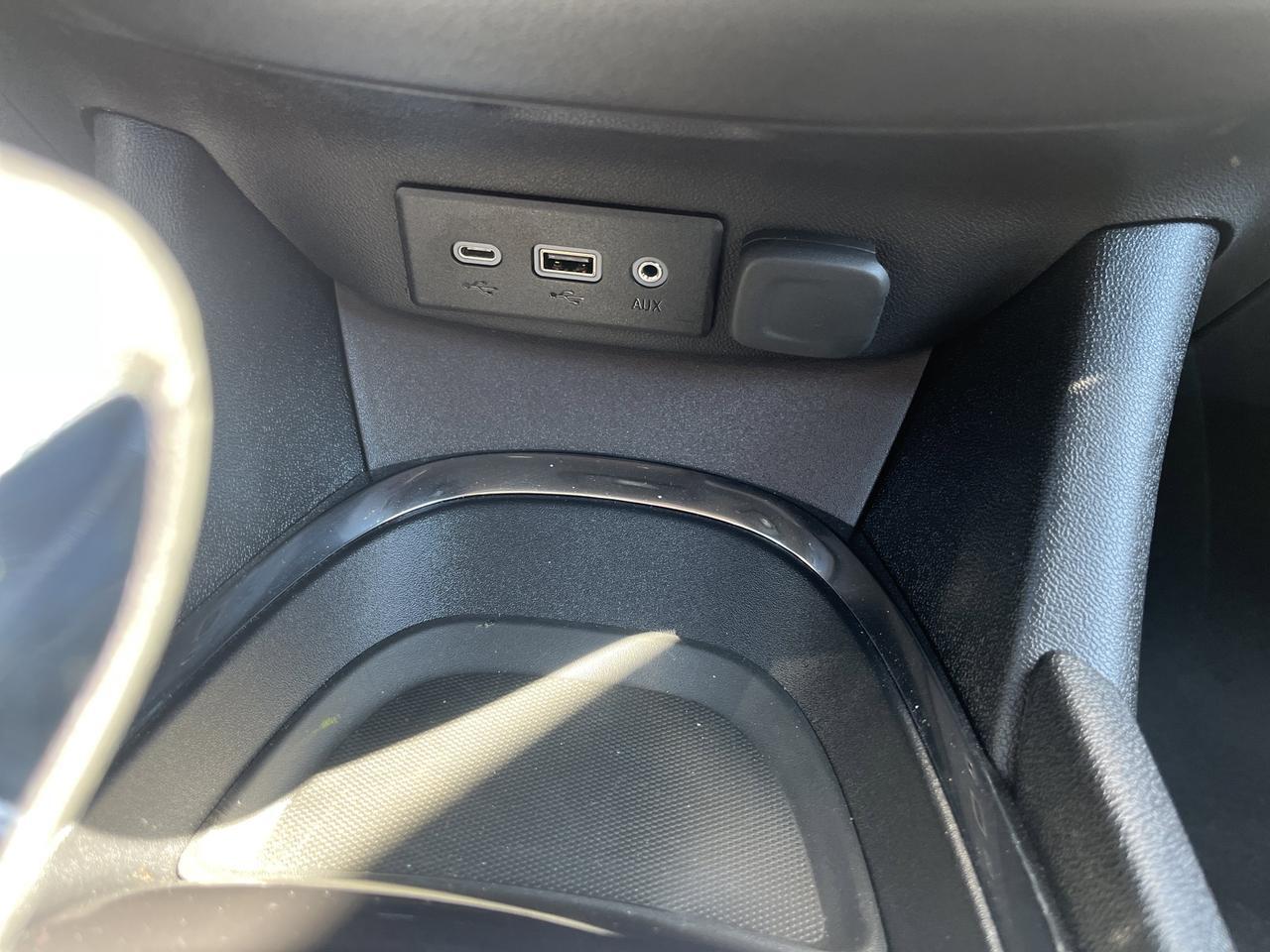 2024 Chevrolet Malibu 1LT w/Sunroof LaneChangeAlert SpareTire HtdSeats RemoteStart 8-WayPwrDrvrSeat Saukville WI