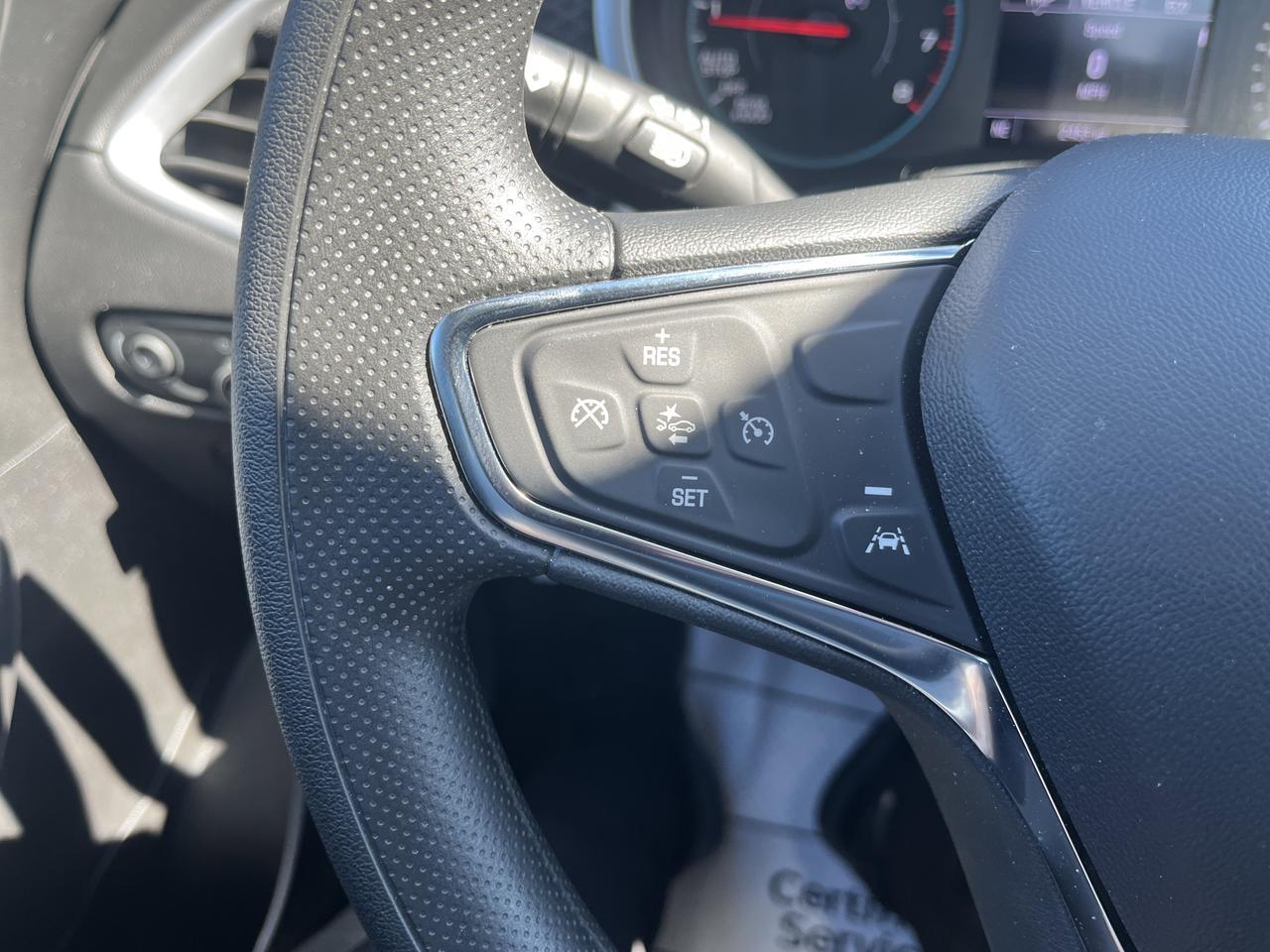 2024 Chevrolet Malibu 1LT w/Sunroof LaneChangeAlert SpareTire HtdSeats RemoteStart 8-WayPwrDrvrSeat Saukville WI