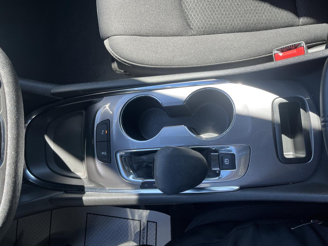 2024 Chevrolet Malibu 1LT w/Sunroof LaneChangeAlert SpareTire HtdSeats RemoteStart 8-WayPwrDrvrSeat Saukville WI