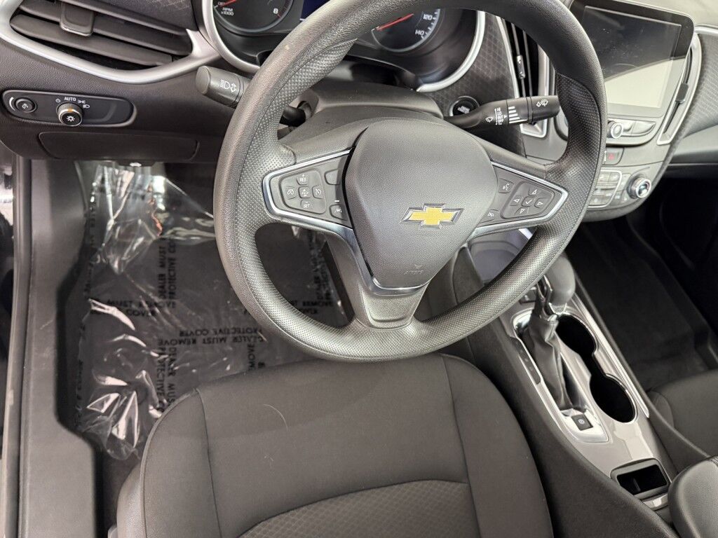2024 Chevrolet Malibu 1LT w/Sunroof Maumee OH