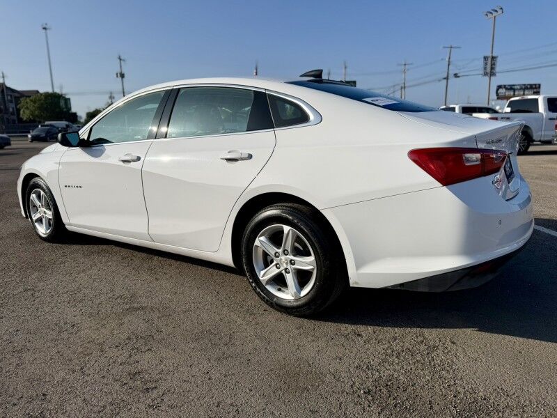 2024 Chevrolet Malibu LS