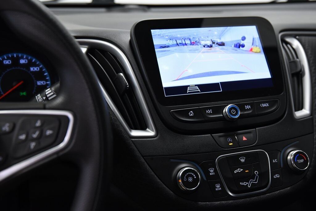 2024 Chevrolet Malibu LS Akron
