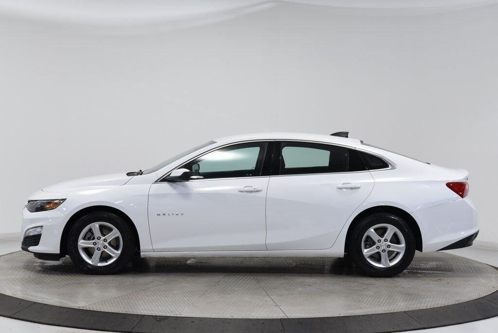 2024 Chevrolet Malibu LS Akron