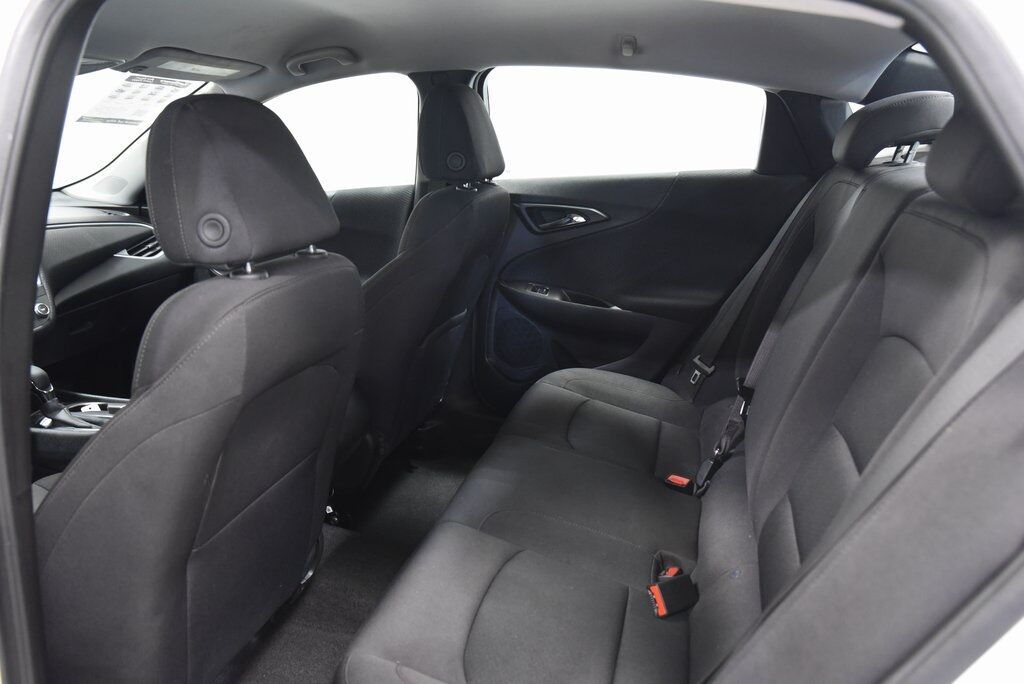 2024 Chevrolet Malibu LS Akron