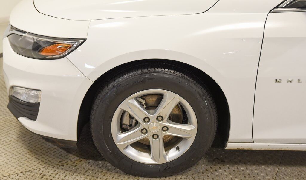 2024 Chevrolet Malibu LS Akron