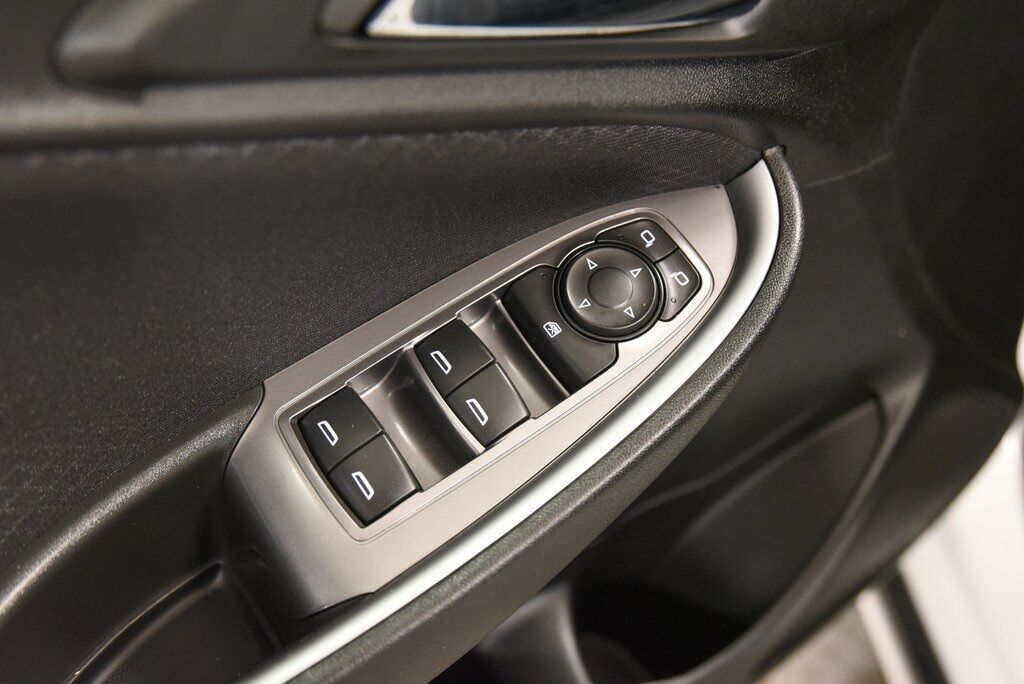 2024 Chevrolet Malibu LS Akron