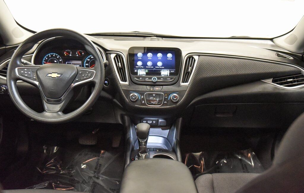 2024 Chevrolet Malibu LS Akron