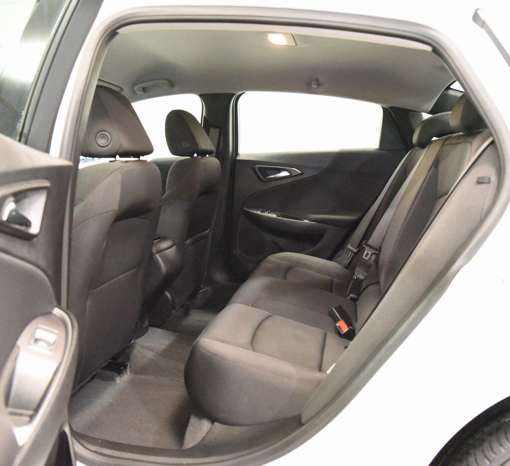 2024 Chevrolet Malibu LS Akron