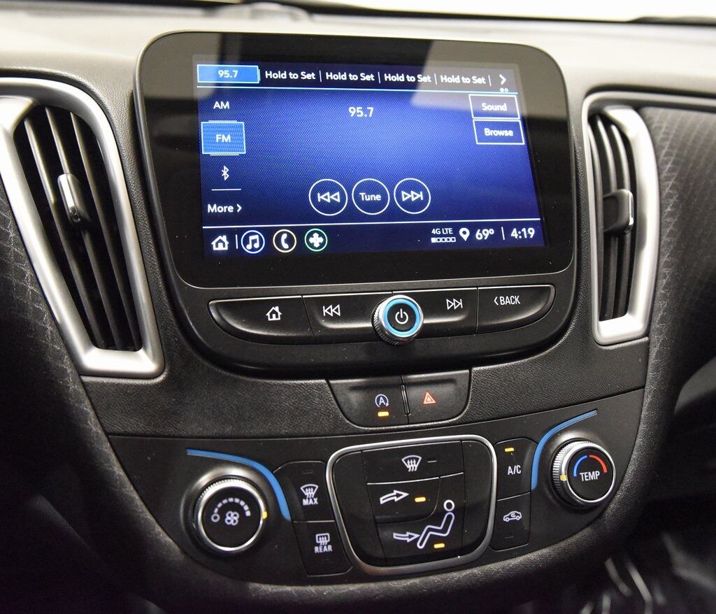 2024 Chevrolet Malibu LS Akron