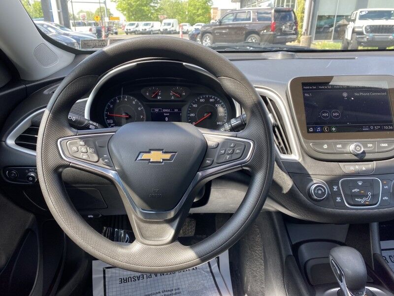 2024 Chevrolet Malibu LS