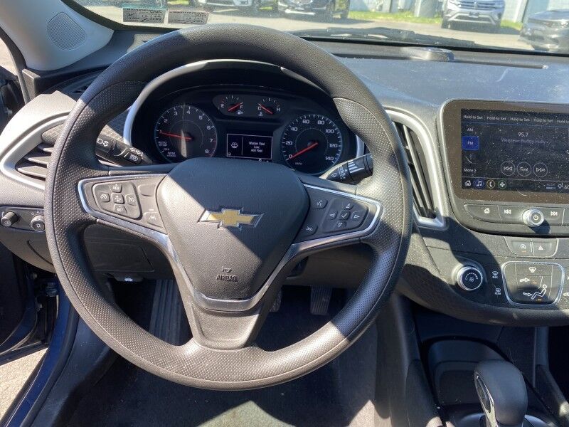 2024 Chevrolet Malibu LS