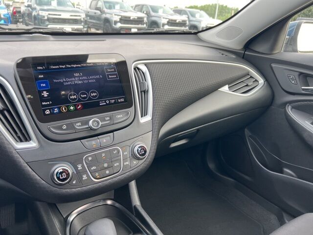 2024 Chevrolet Malibu LT 1LT Green Bay WI
