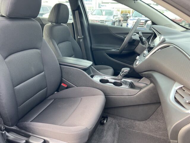 2024 Chevrolet Malibu LT 1LT Green Bay WI