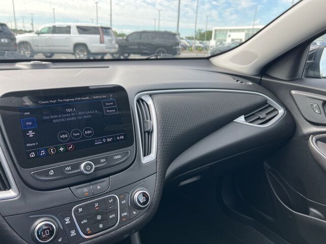 2024 Chevrolet Malibu LT 1LT Green Bay WI