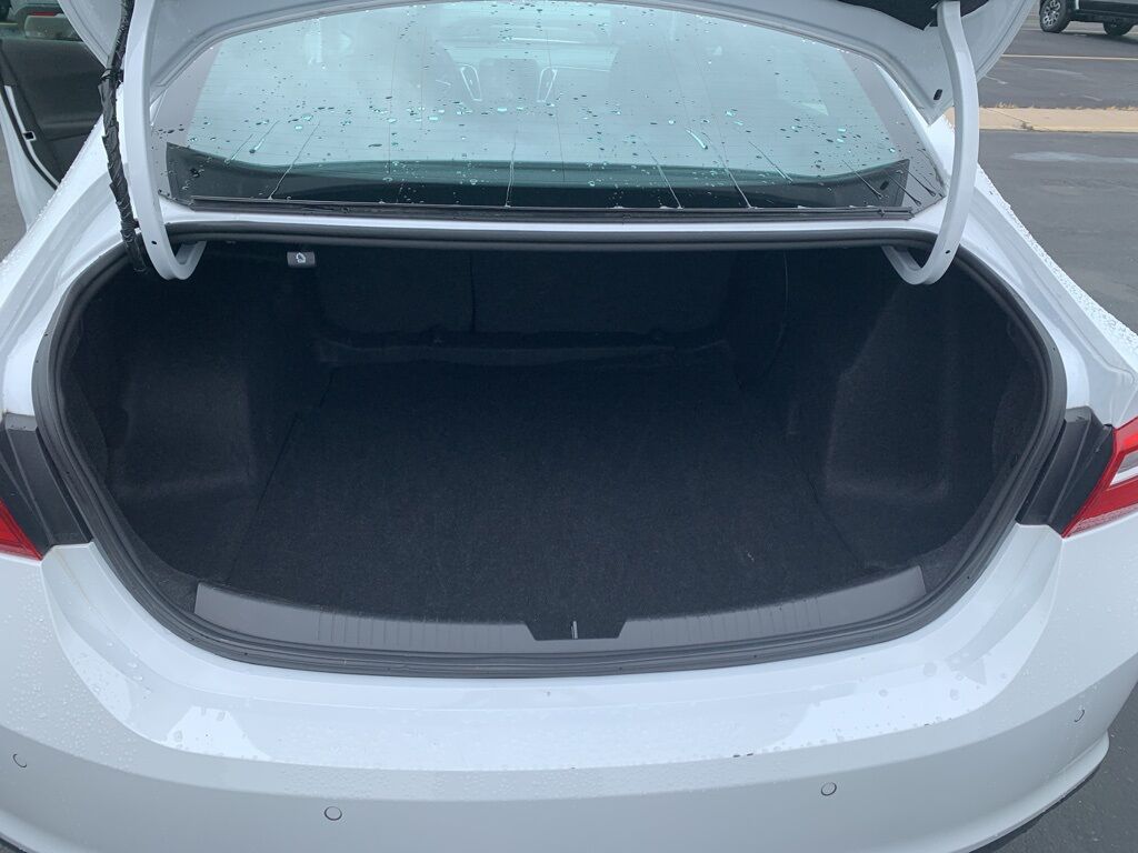2024 Chevrolet Malibu LT 1LT Green Bay WI