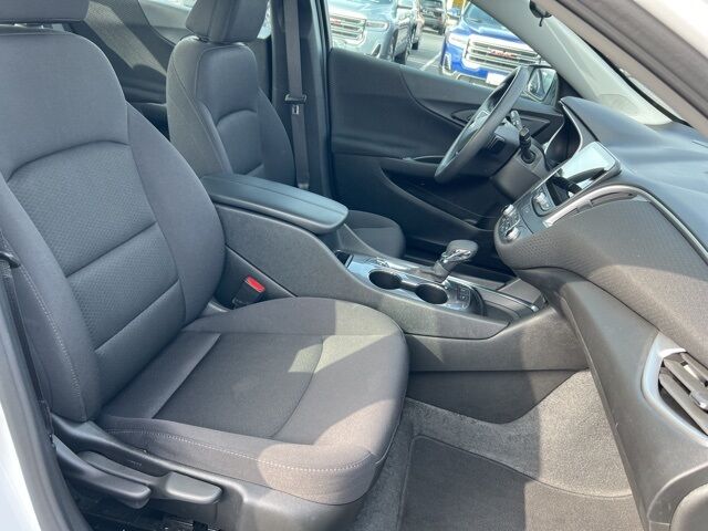 2024 Chevrolet Malibu LT 1LT Green Bay WI
