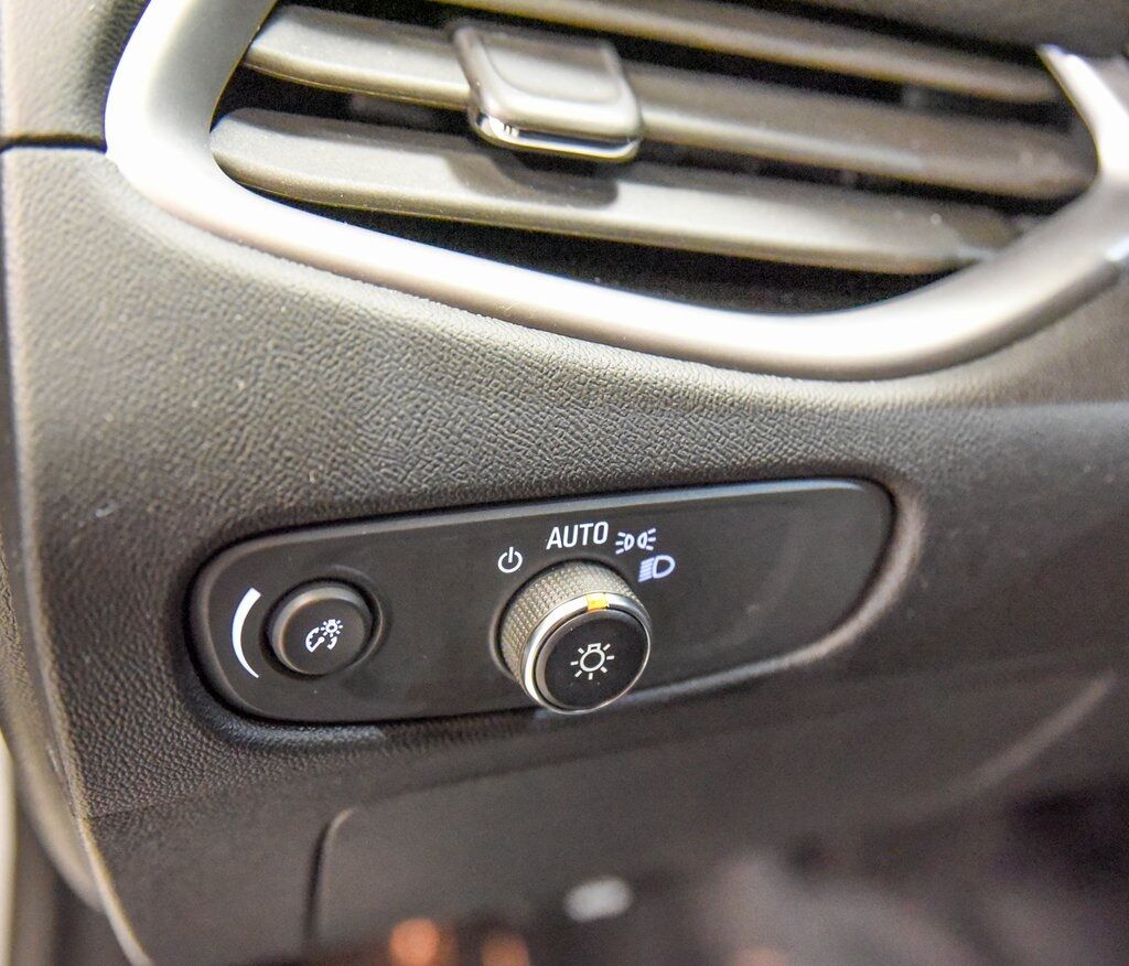 2024 Chevrolet Malibu LT Akron OH