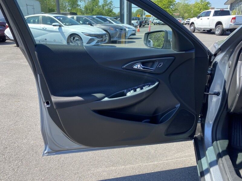 2024 Chevrolet Malibu LT Bristol  PA