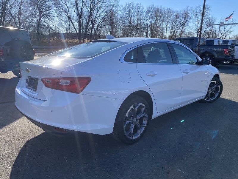 2024 Chevrolet Malibu LT Bristol  PA