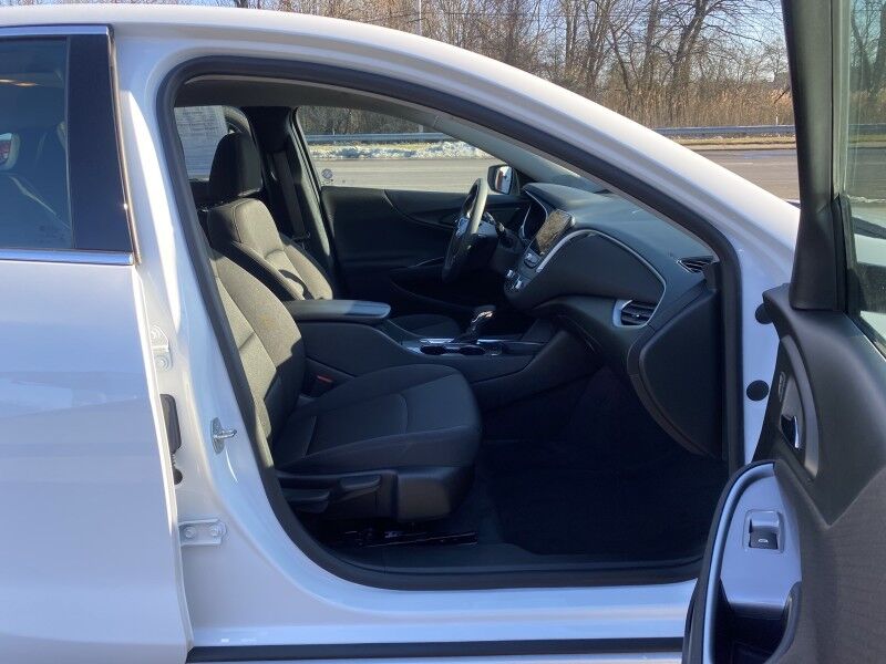 2024 Chevrolet Malibu LT Springfield PA