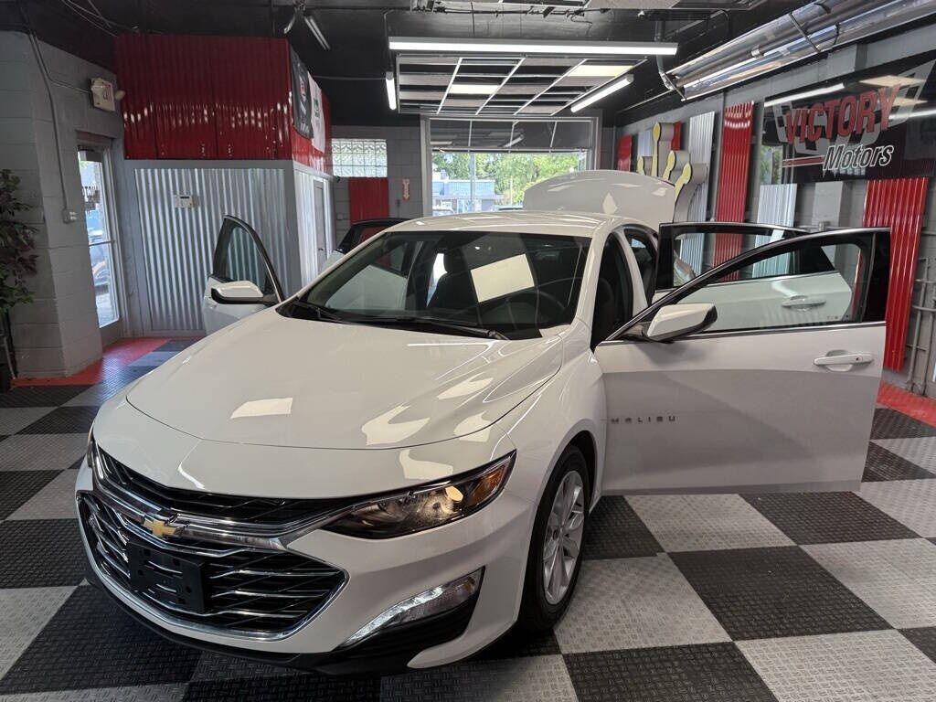 2024 Chevrolet Malibu LT Royal Oak MI