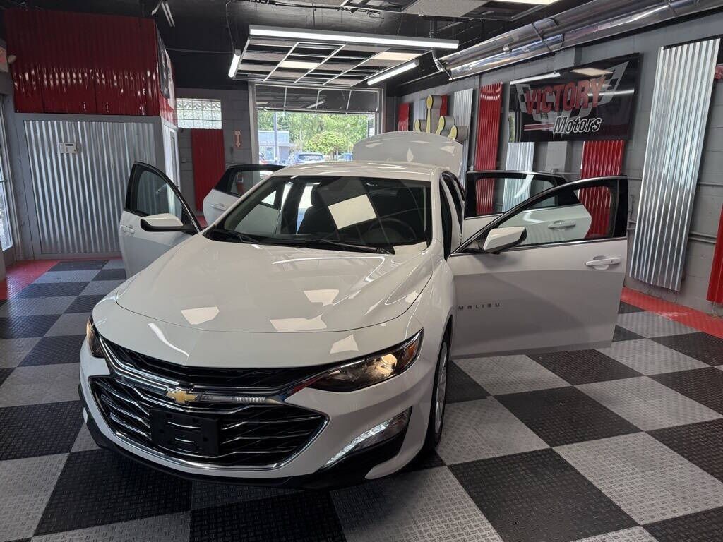 2024 Chevrolet Malibu LT Royal Oak MI