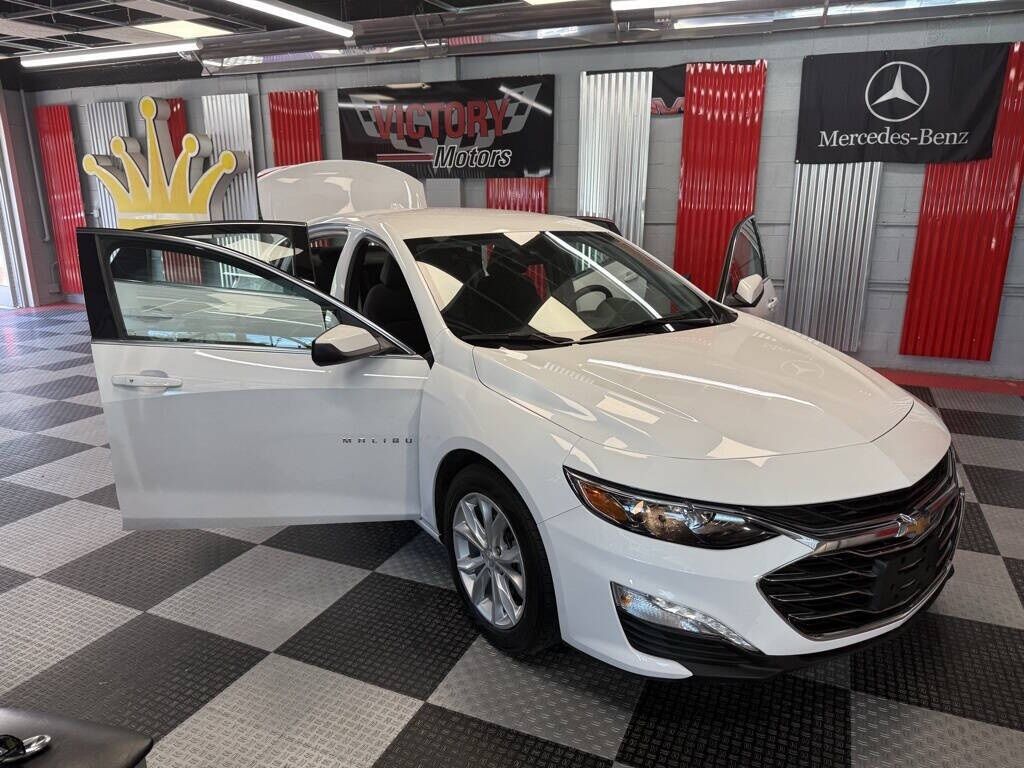 2024 Chevrolet Malibu LT Royal Oak MI
