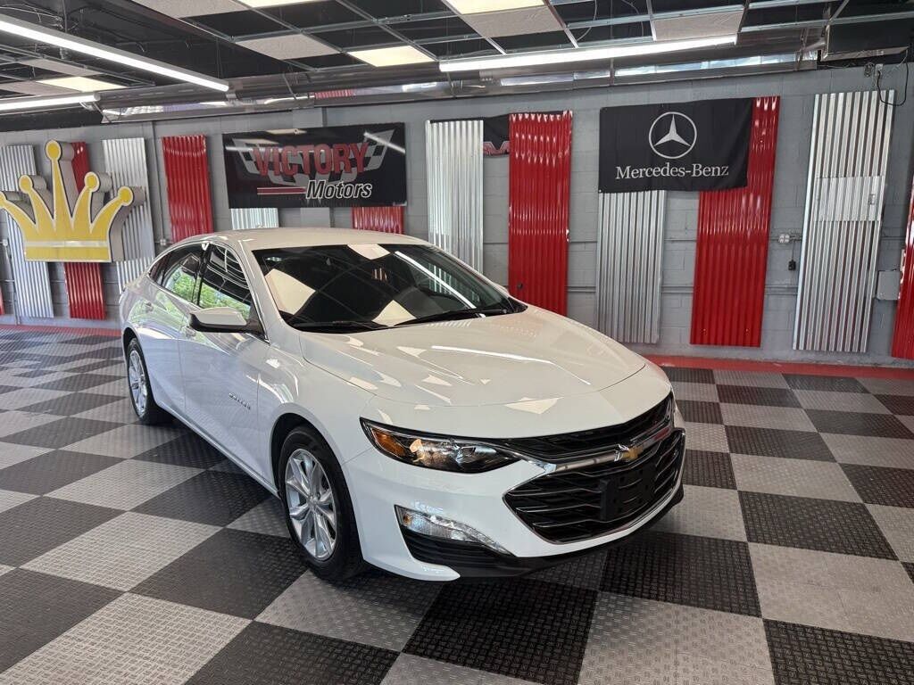 2024 Chevrolet Malibu LT Royal Oak MI