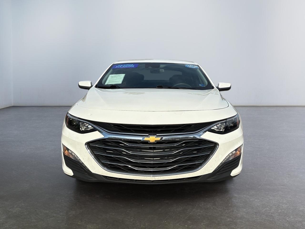 2024 Chevrolet Malibu LT, LANE KEEP ASSIST, FORWARD COLLISION WARNING, AUTO START/STOP, BACKUP CAMERA WITH PARKING SENSORS, APPLE CARPLAY/ANDROID AUTO, HEATED SEATS, ONLY 1 OWNER, CLEAN CARFAX, THIS MALIBU IS LIKE BRAND NEW! Virginia Beach VA