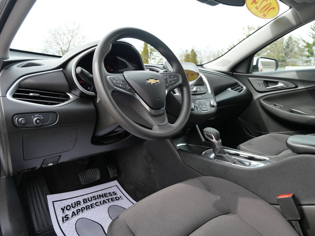 2024 Chevrolet Malibu LT Mt Pleasant MI