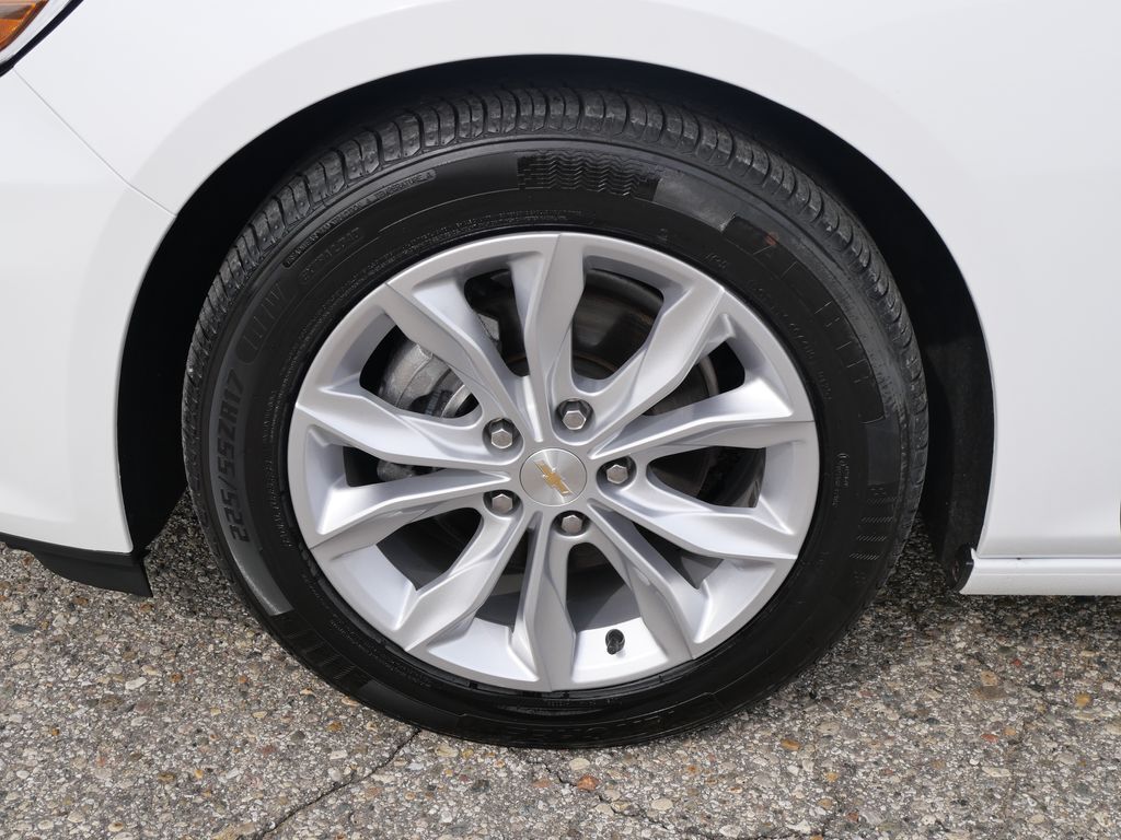 2024 Chevrolet Malibu LT Mt Pleasant MI