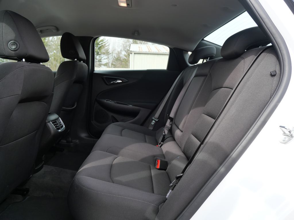 2024 Chevrolet Malibu LT Mt Pleasant MI