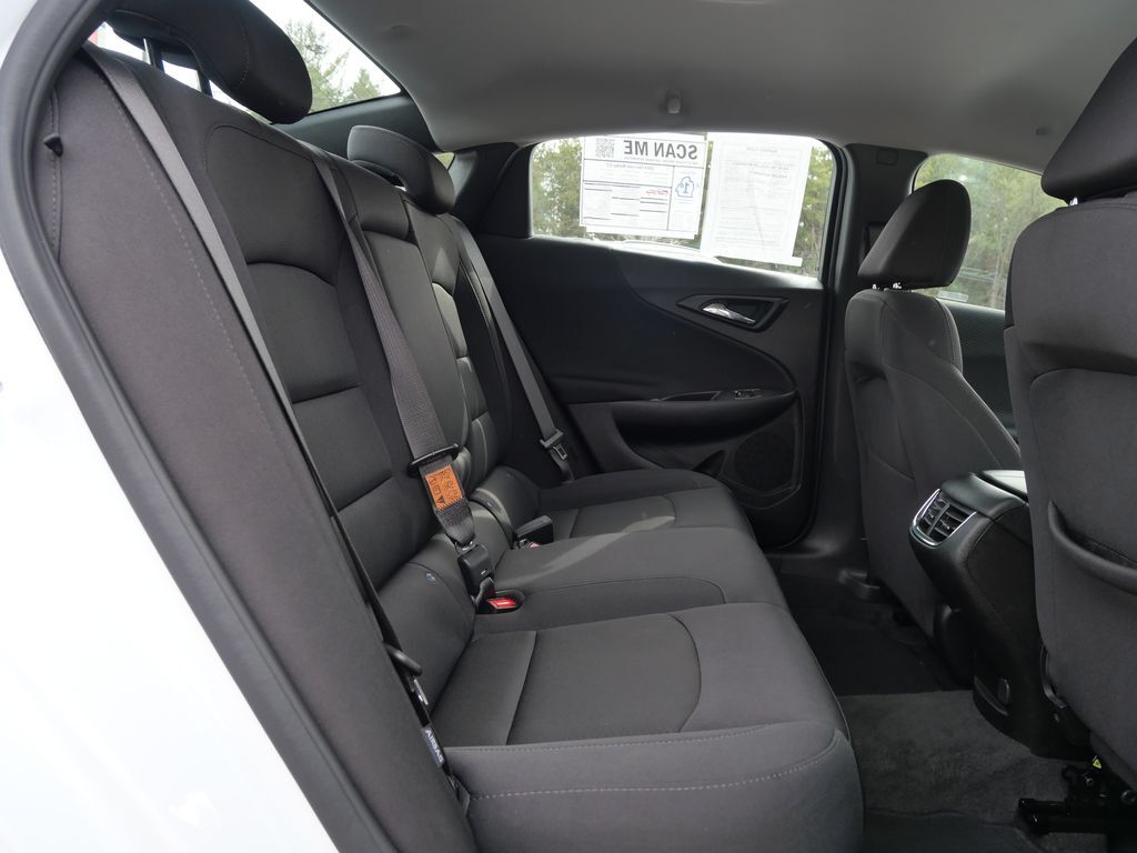 2024 Chevrolet Malibu LT Mt Pleasant MI