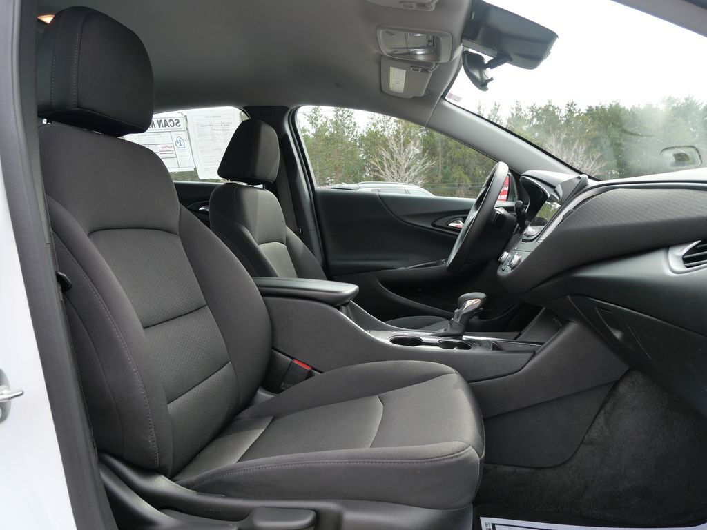 2024 Chevrolet Malibu LT Mt Pleasant MI