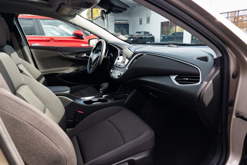 2024 Chevrolet Malibu LT Milwaukie OR